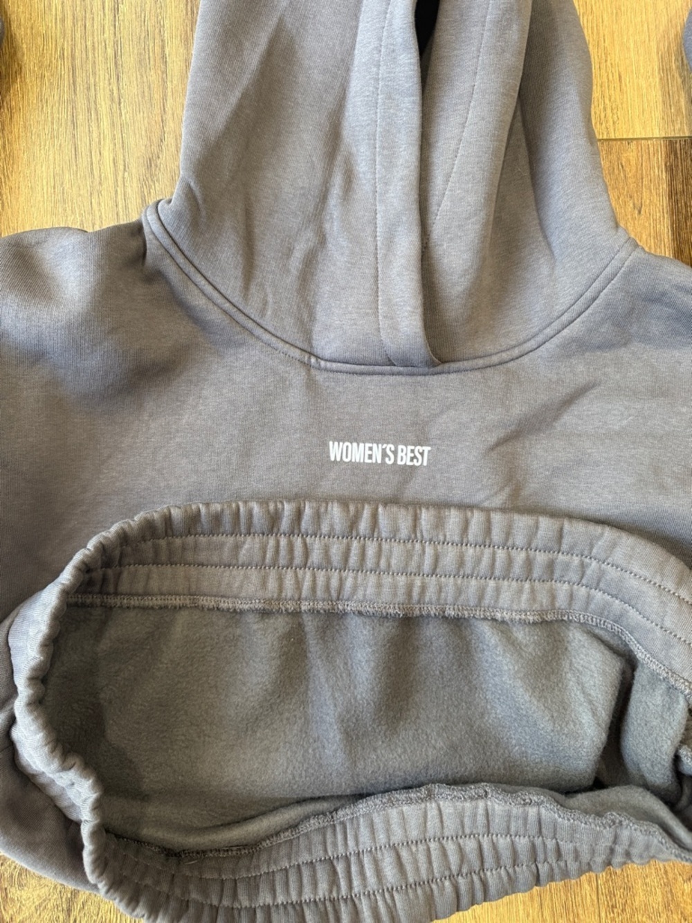 WOMEN’S BEST Charcoal Gray Cropped Hoodie with Small Chest Logo. Size L - Picture 6 of 6